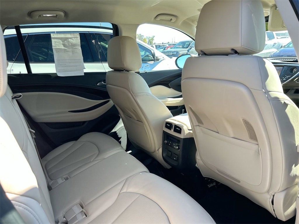 Used 2020 Buick Envision Premium w/ Driver Confidence Package image 22