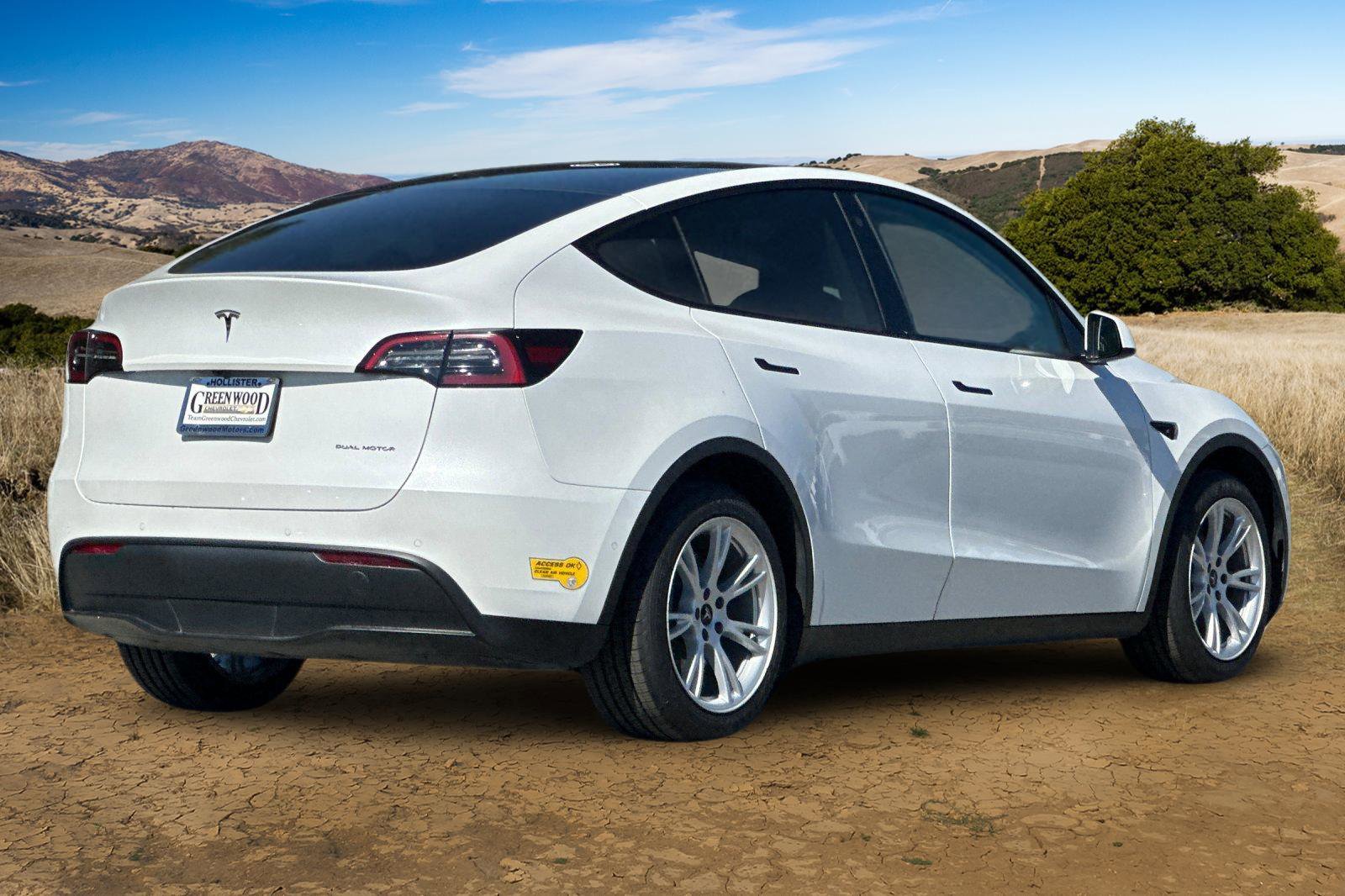 Used 2021 Tesla Model Y Long Range image 4