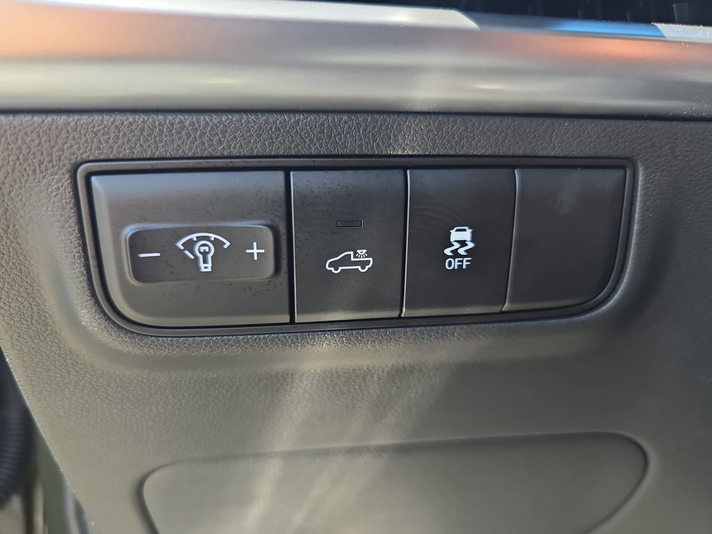 Used 2025 Hyundai Santa Cruz SEL image 24