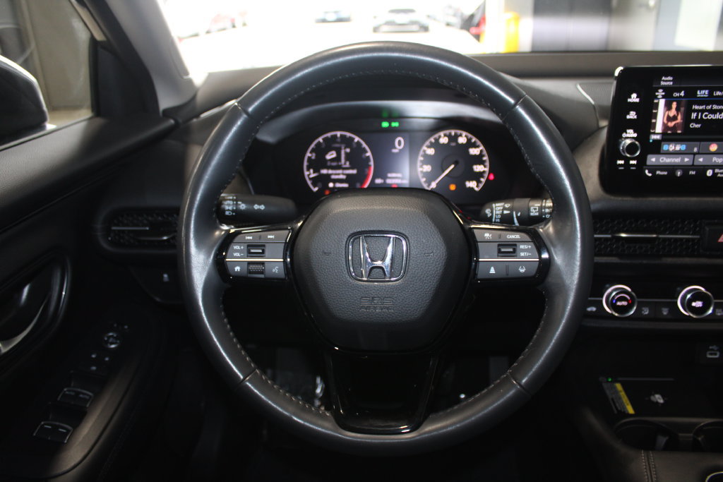 Used 2024 Honda HR-V EX-L image 11