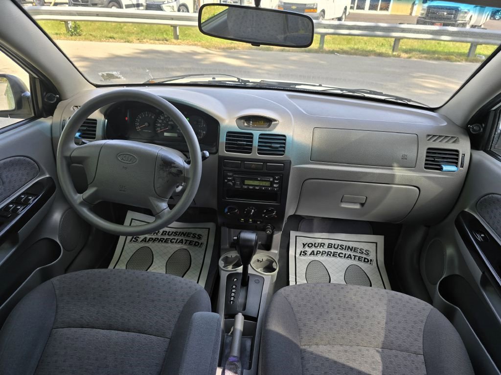Used 2005 Kia Rio Sedan image 13
