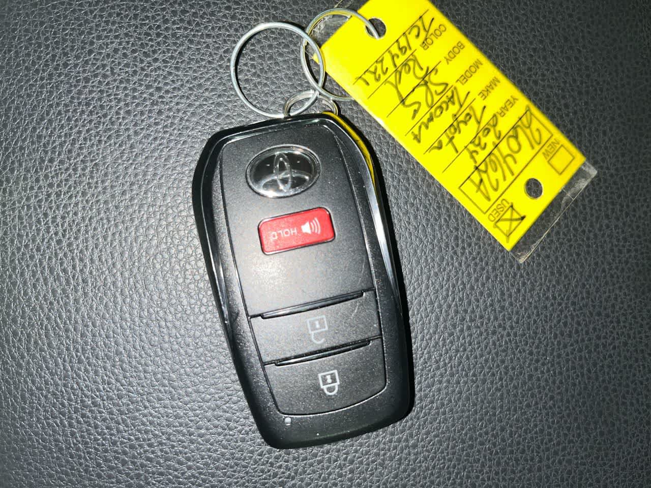 Used 2024 Toyota Tacoma SR5 AWD/4WD image 24