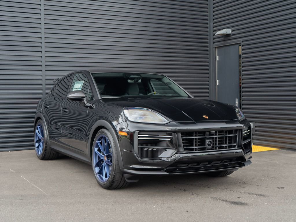 New 2026 Porsche Cayenne Turbo GT image 7