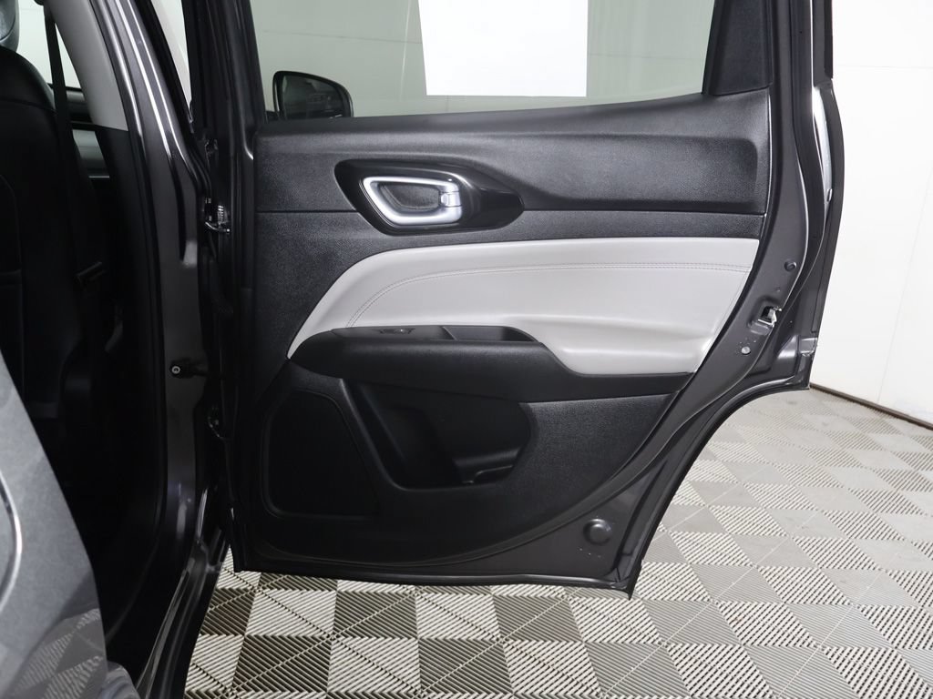 Used 2022 Jeep Compass Limited AWD/4WD image 23