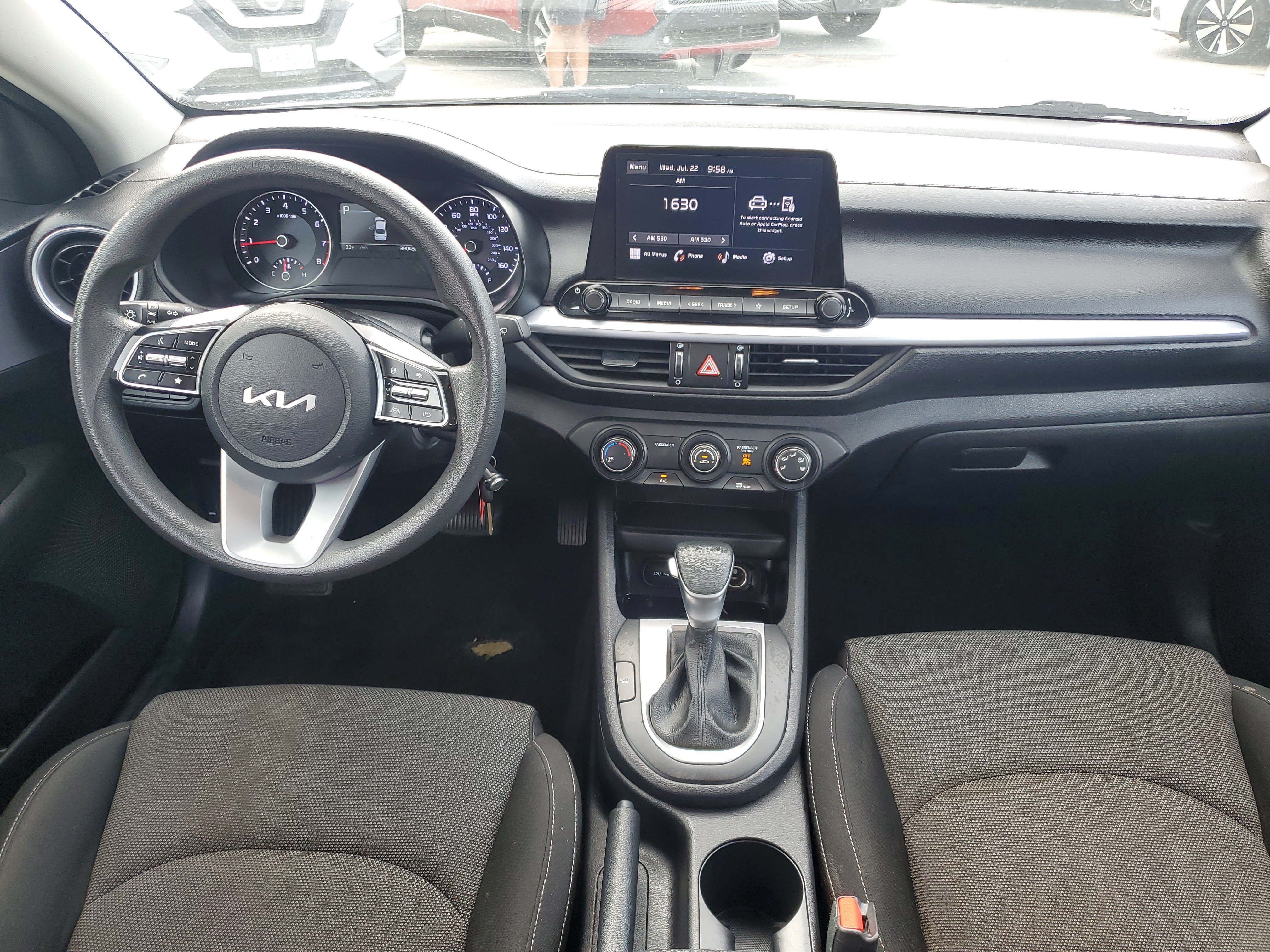 Certified 2022 Kia Forte LXS w/ LXS Technology Package FWD image 15