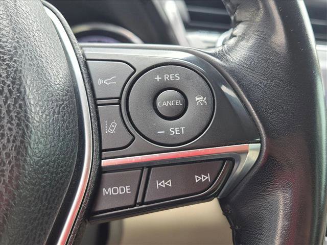 Used 2019 Toyota Camry XLE image 8