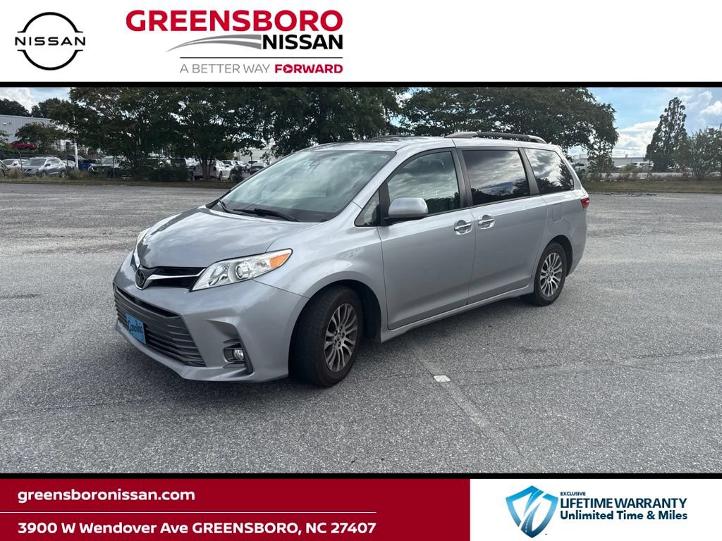 Used 2018 Toyota Sienna XLE Premium