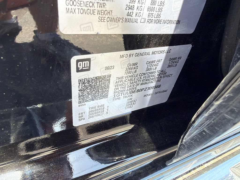 Used 2023 GMC Sierra 1500 SLE w/ LPO, GMC Protection Package AWD/4WD image 31