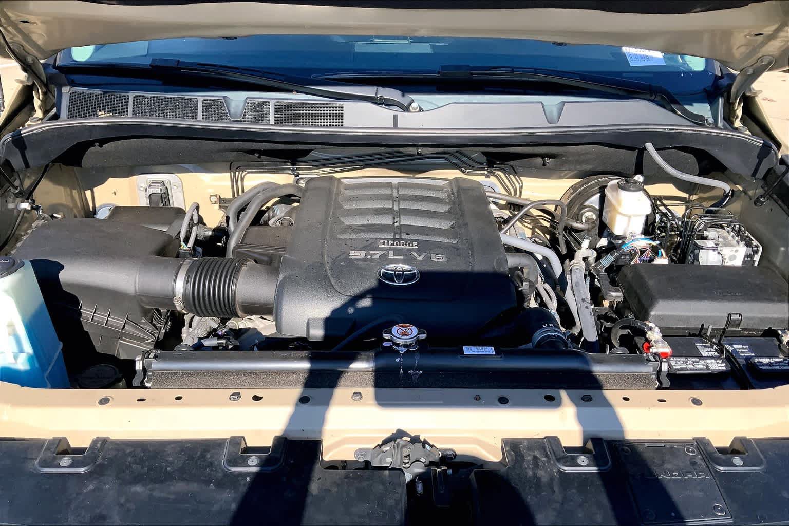 Used 2019 Toyota Tundra Limited w/ TRD Off Road Package AWD/4WD image 29