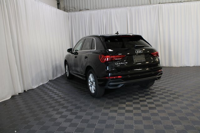 New 2025 Audi Q3 2.0T Premium image 23