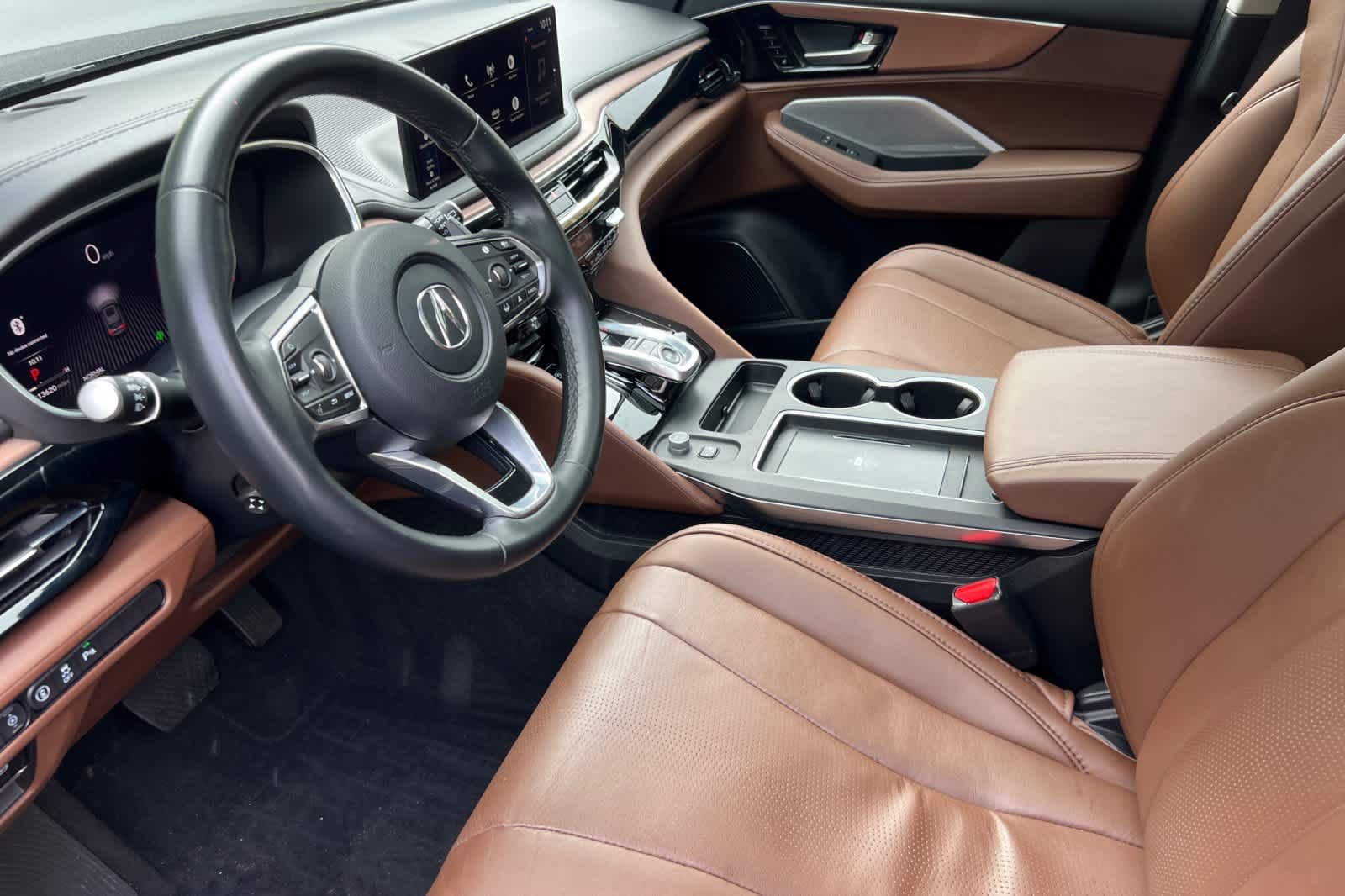 Certified 2025 Acura MDX w/ Technology Package AWD/4WD image 10