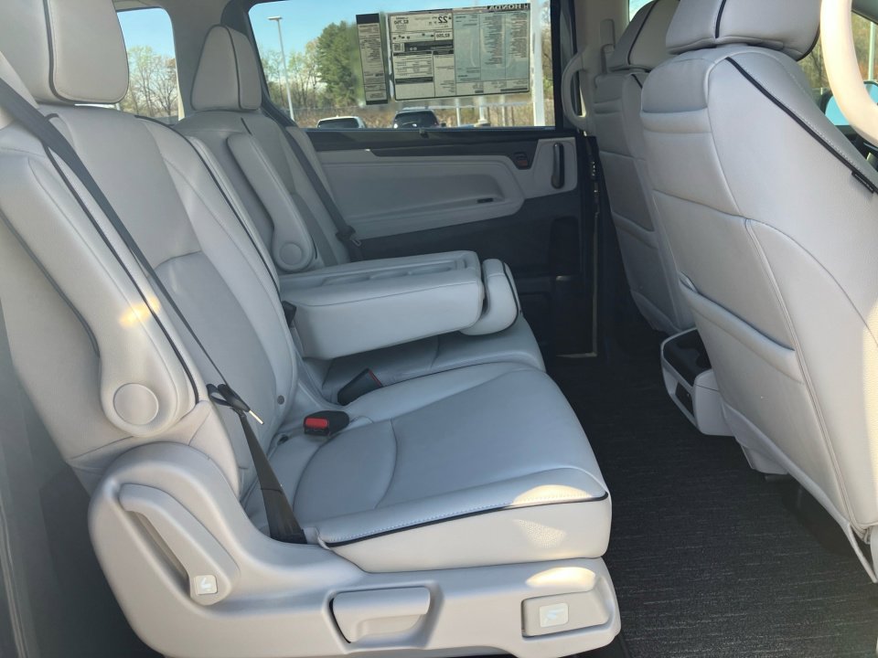 New 2026 Honda Odyssey Touring image 29