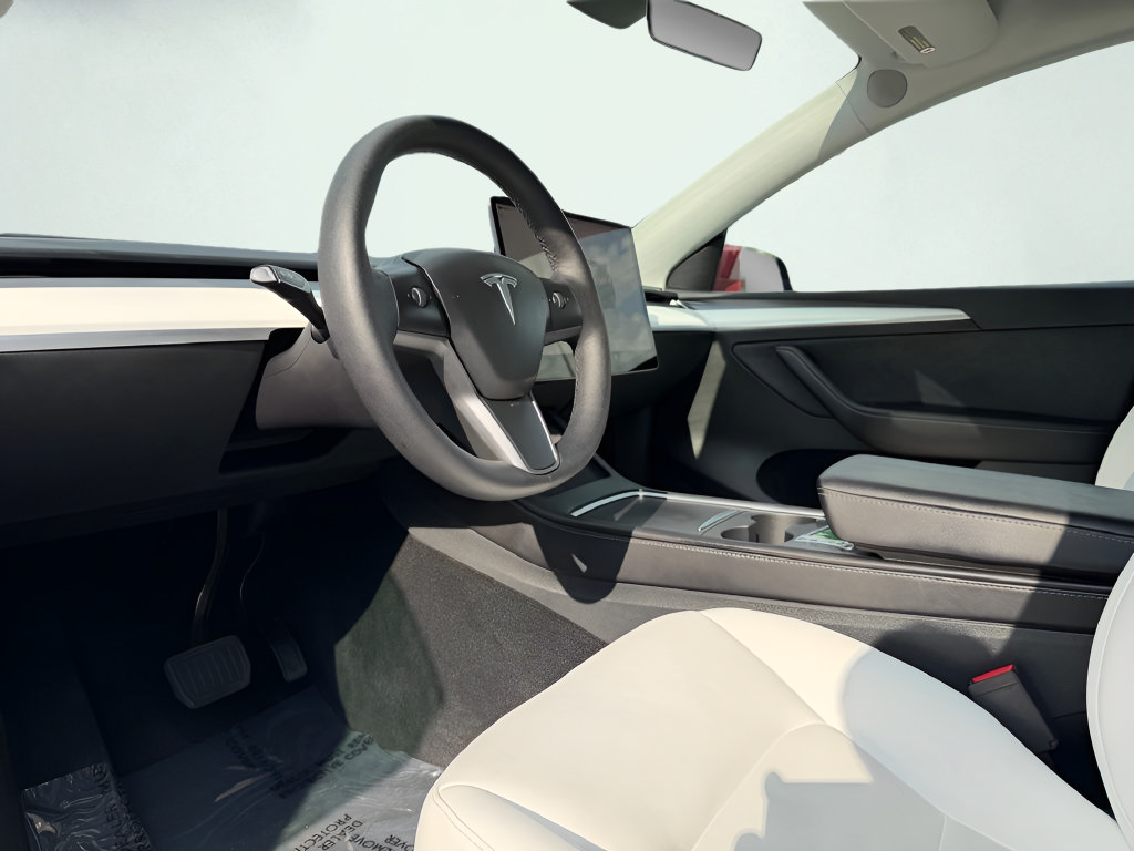 Used 2023 Tesla Model Y Long Range AWD/4WD image 38