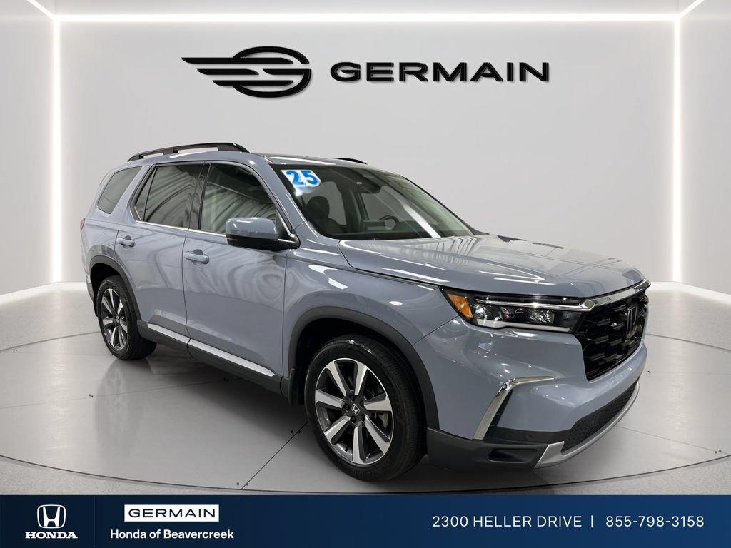 Certified 2025 Honda Pilot Touring