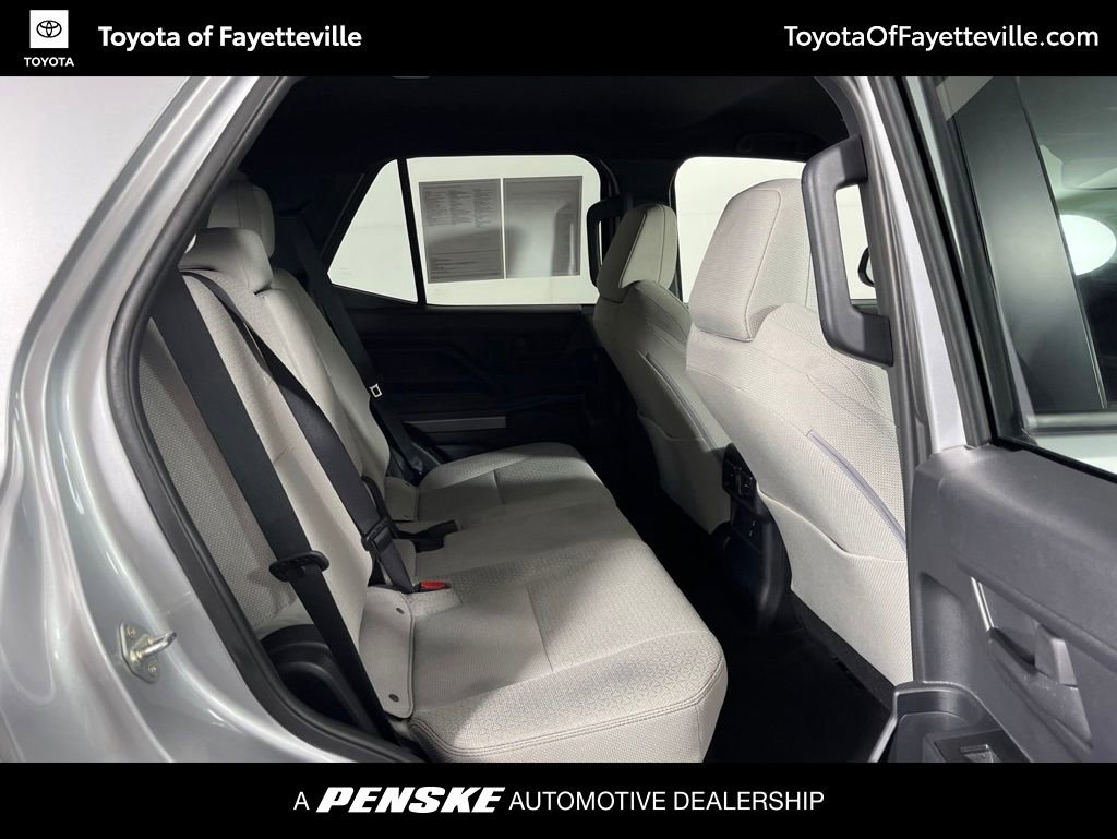 Certified 2025 Toyota 4Runner SR5 AWD/4WD image 7