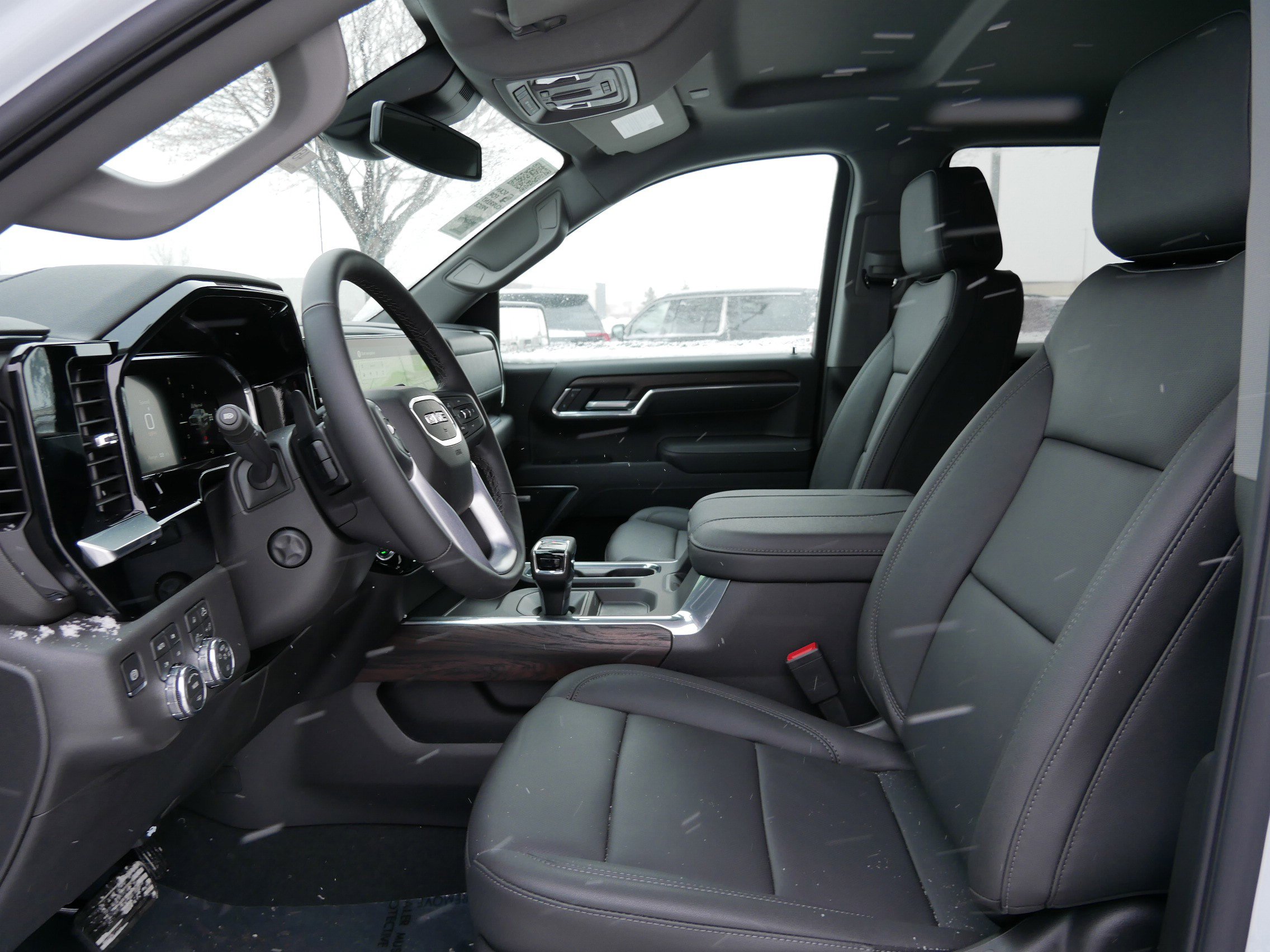 New 2026 GMC Sierra 1500 SLT w/ SLT Premium Plus Package image 6