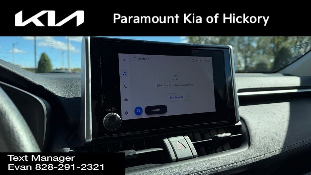 Used 2023 Toyota RAV4 AWD Hybrid image 8