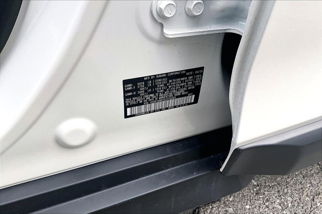 Certified 2025 Subaru Outback Limited XT image 20