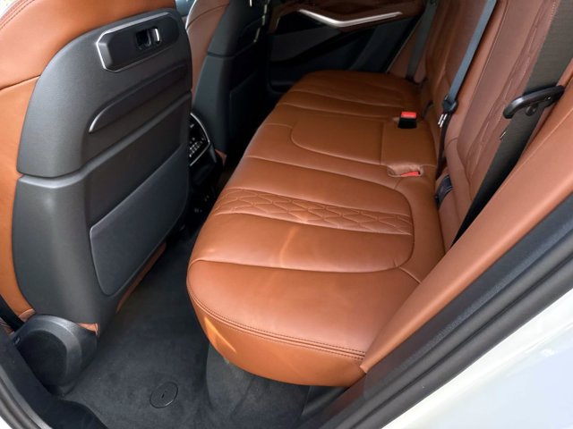 New 2026 BMW X5 xDrive40i w/ Executive Package AWD/4WD image 14