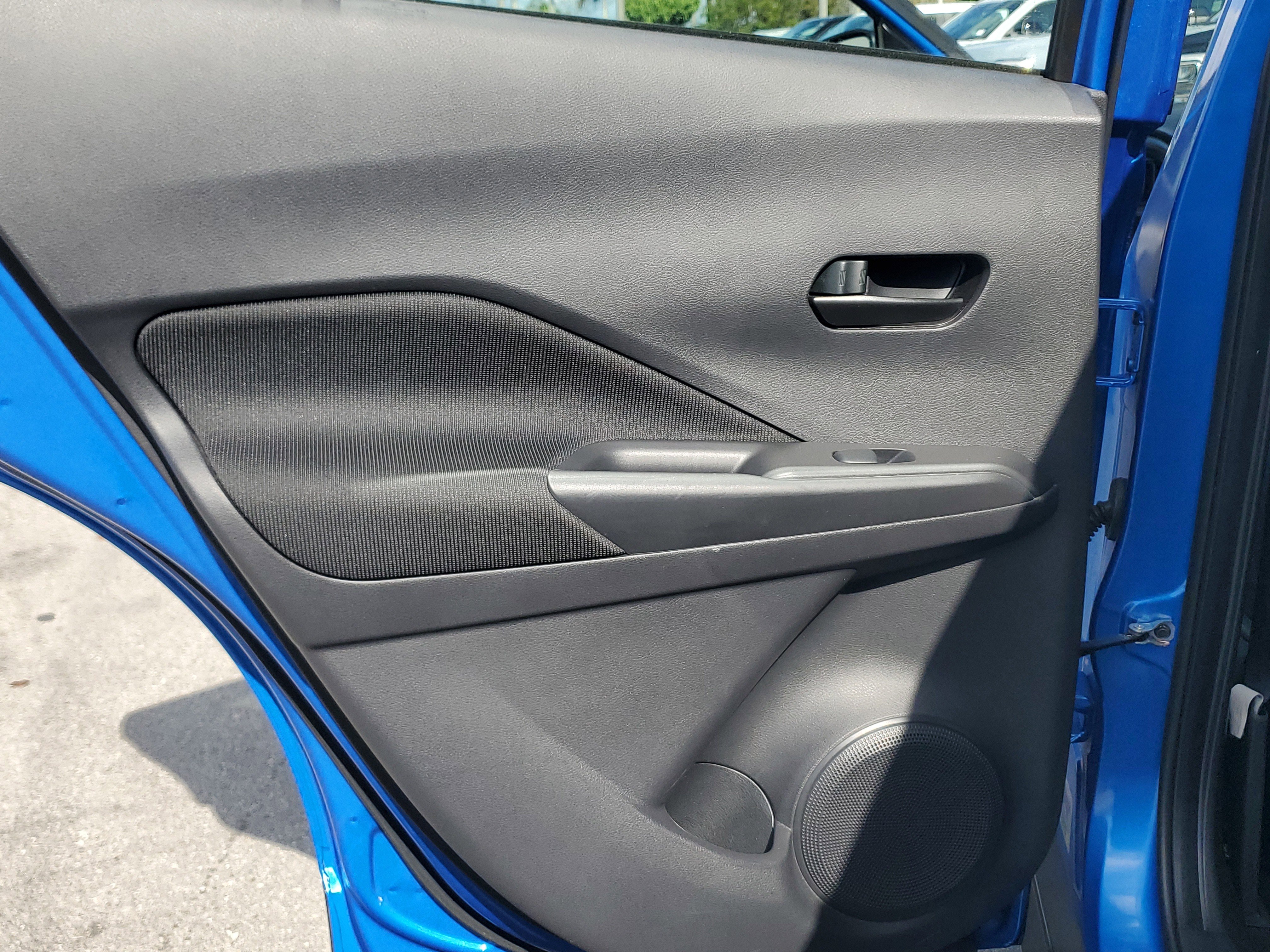 Certified 2023 Nissan Kicks S FWD image 27