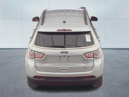 Used 2024 Jeep Compass Latitude w/ Convenience Group image 5