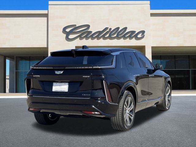 New 2026 Cadillac Lyriq Luxury RWD image 4