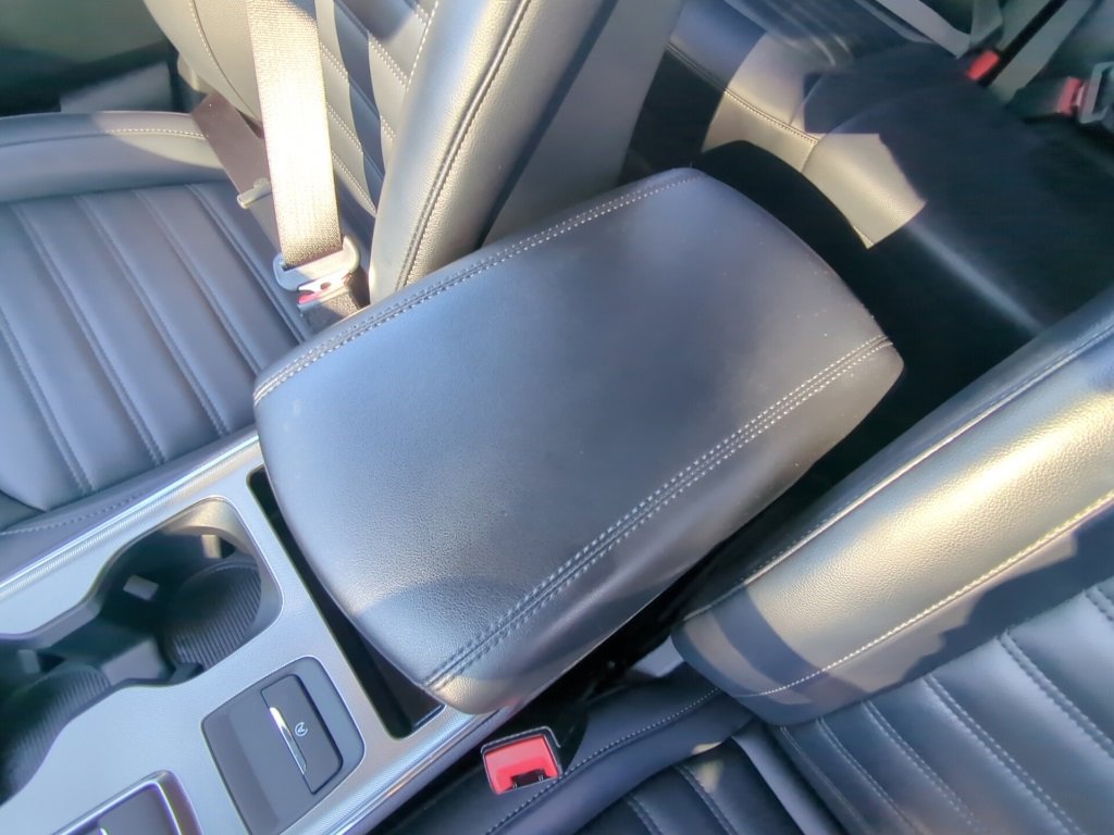 Used 2022 Ford Edge SEL w/ Convenience Package image 22