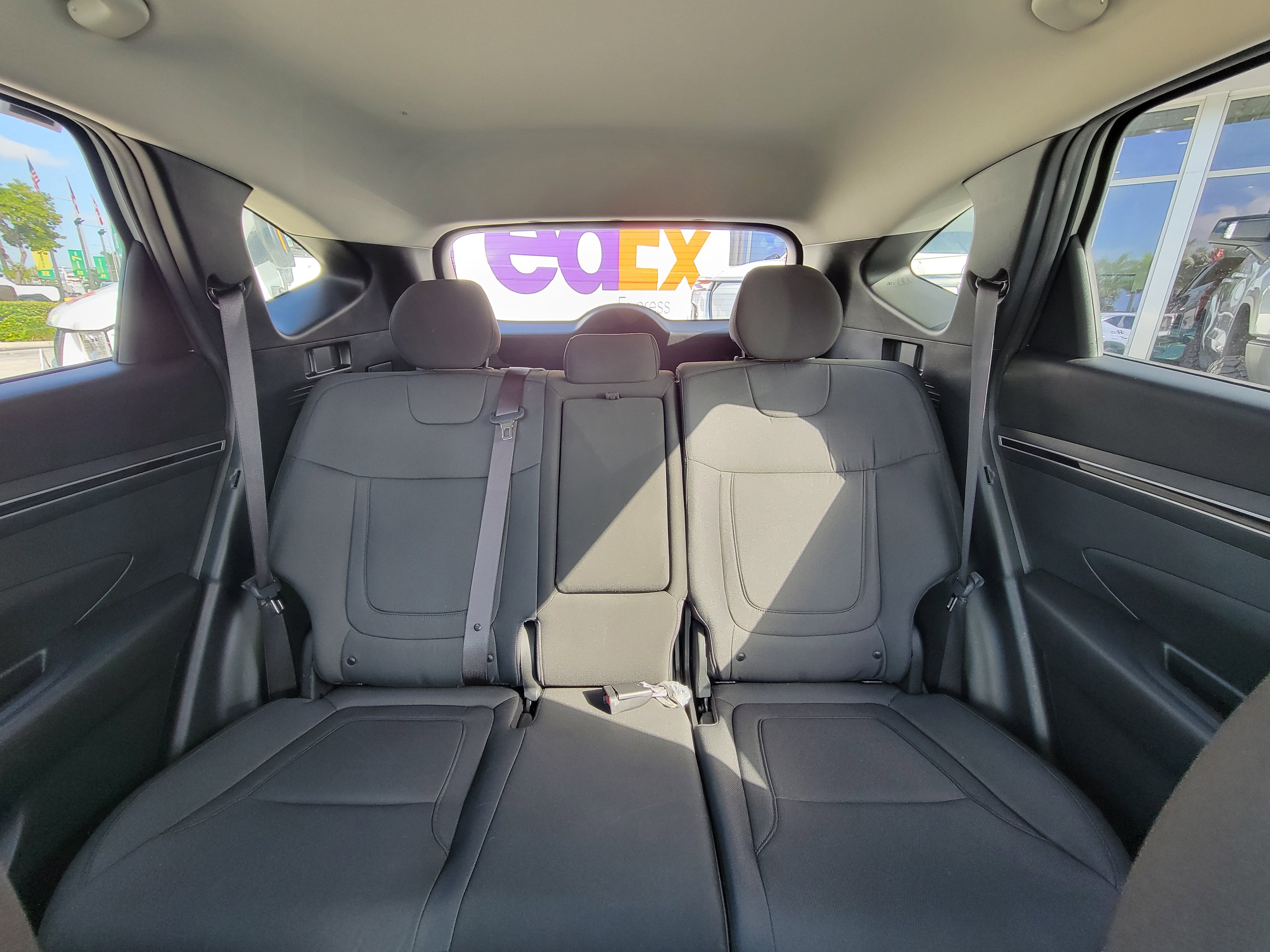 Used 2022 Hyundai Tucson SEL w/ Cargo Package image 15