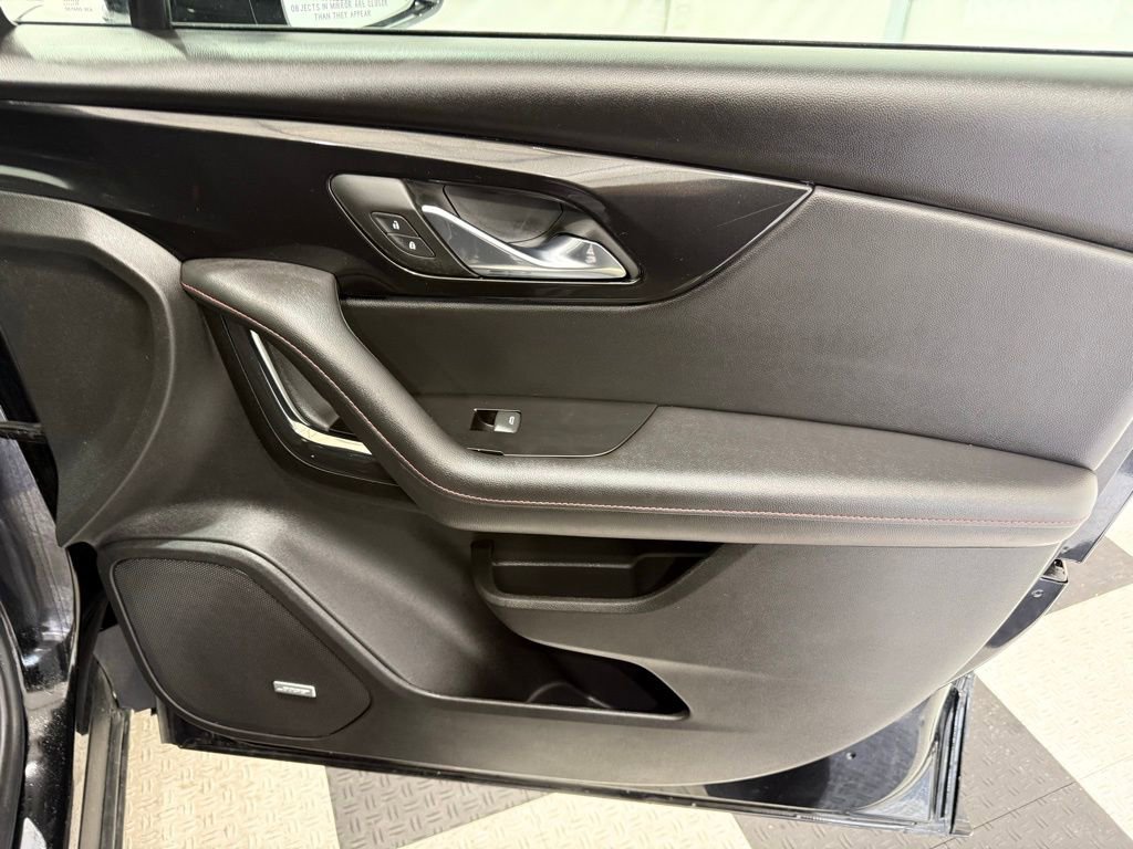 Used 2025 Chevrolet Blazer RS image 23