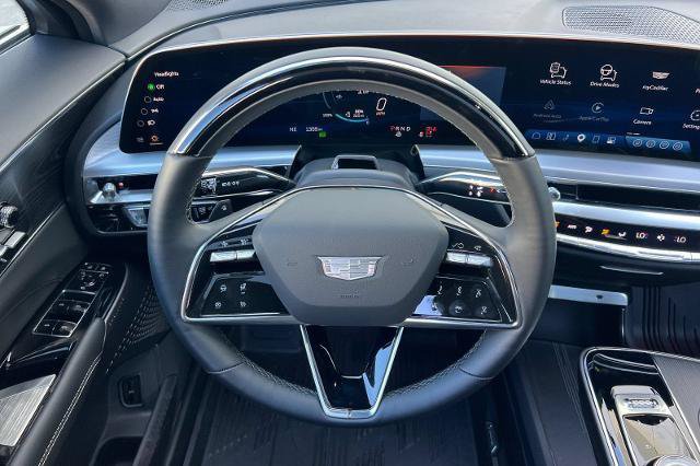New 2026 Cadillac Lyriq Sport w/ LPO, Floor Liner Package AWD/4WD image 15