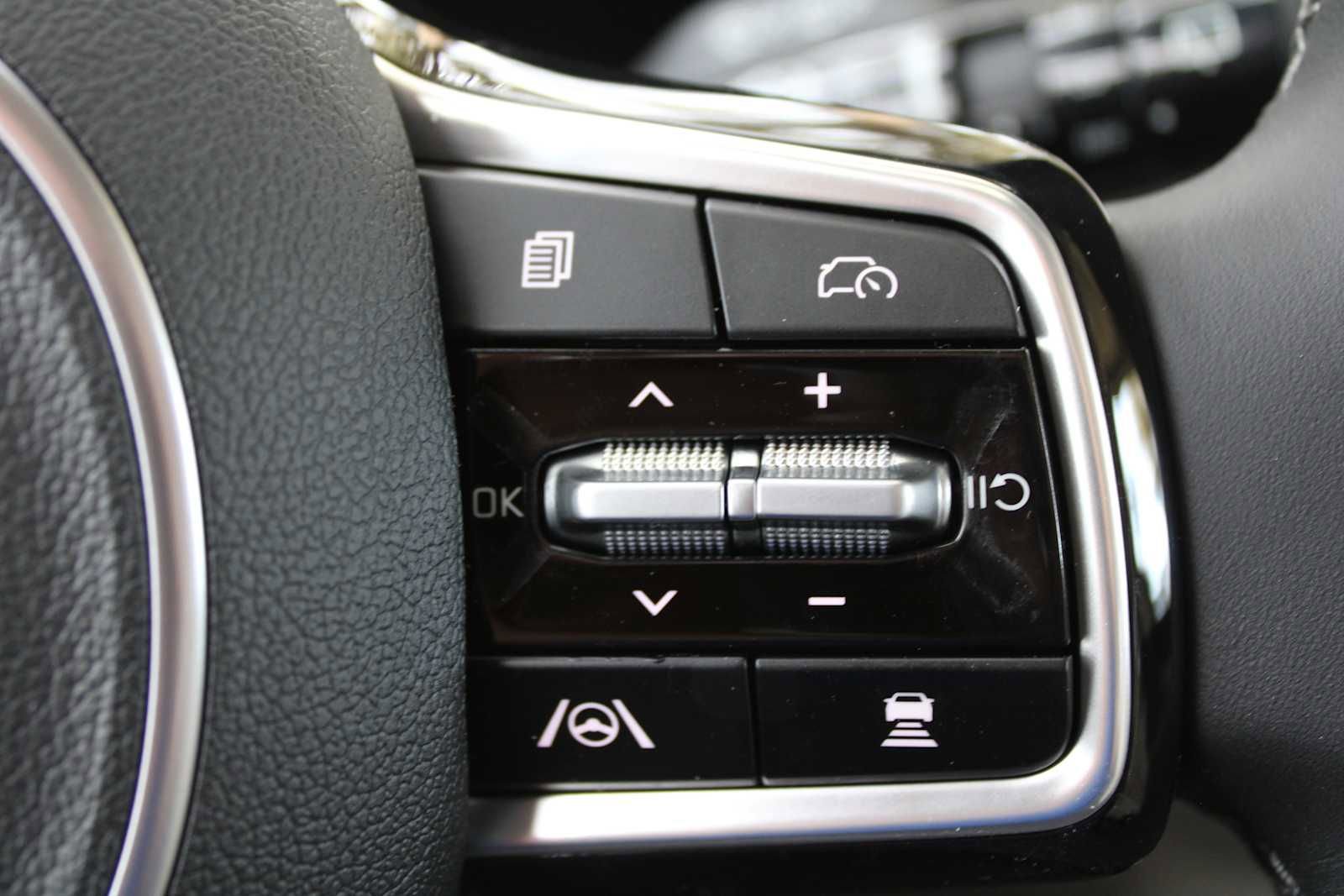 New 2026 Kia Sorento S w/ S Panoramic Sunroof Package FWD image 27