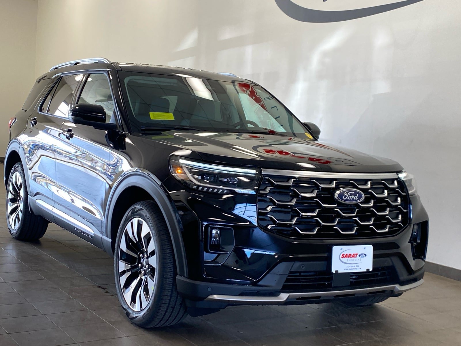New 2026 Ford Explorer Platinum w/ LUX Leather Package AWD/4WD image 2