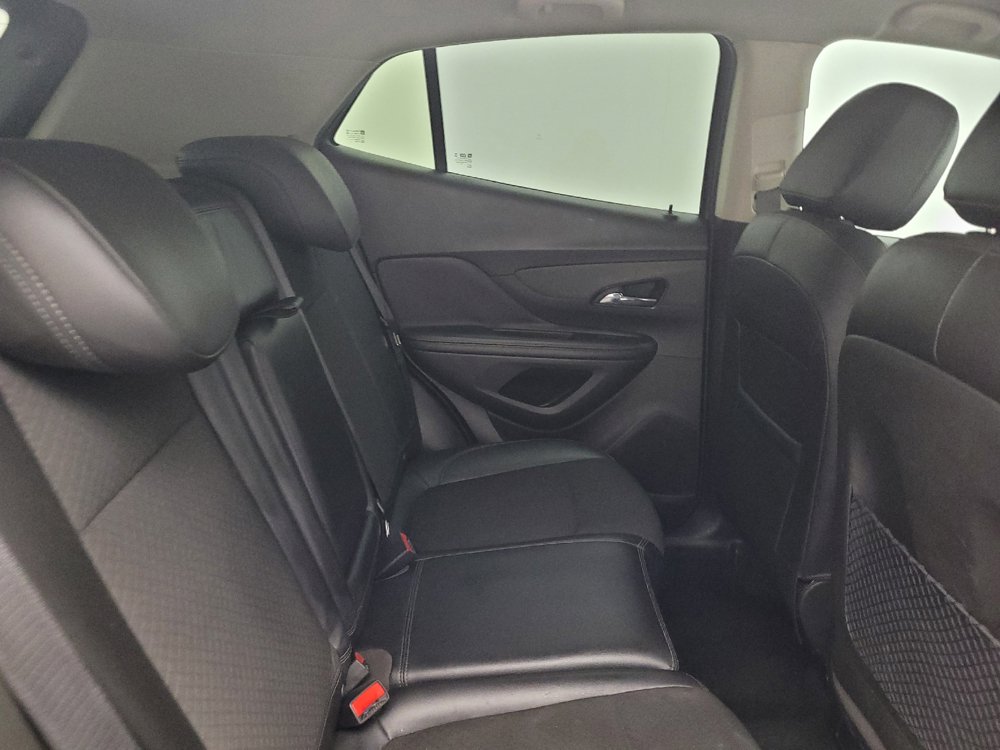 Used 2020 Buick Encore Preferred FWD image 19