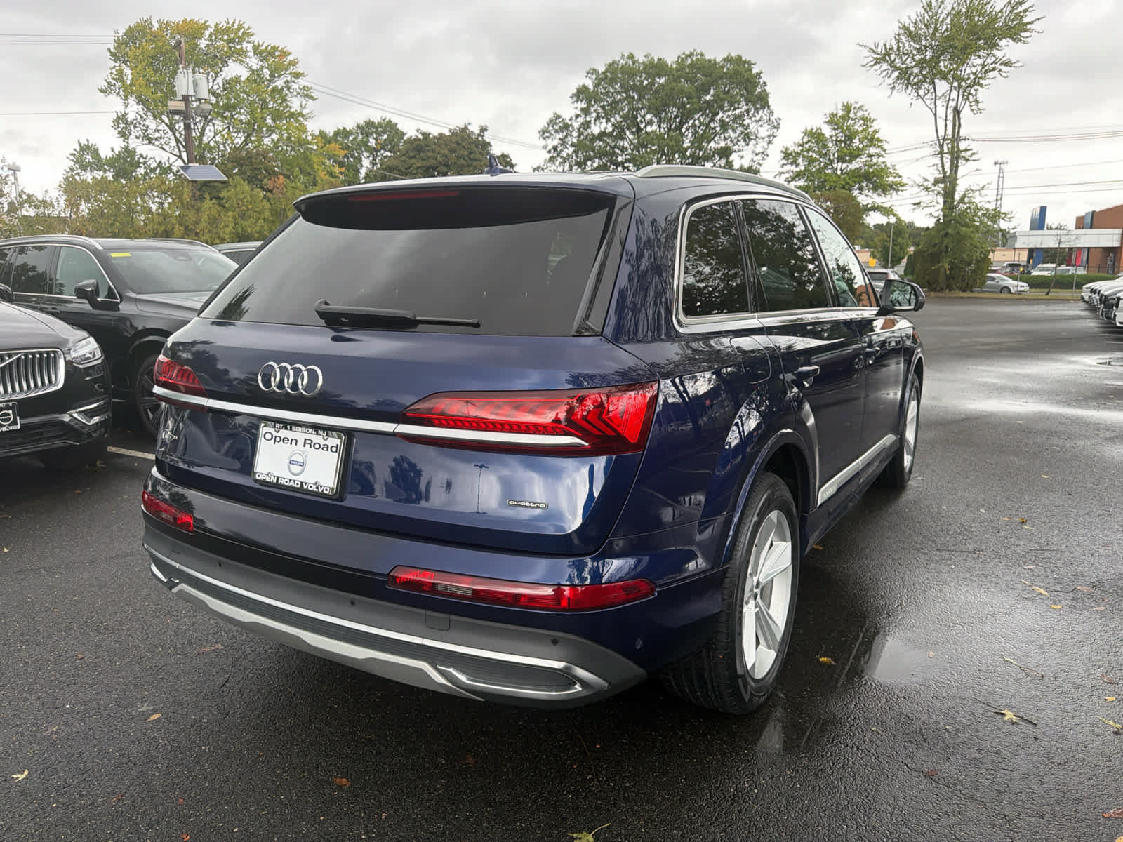 Used 2020 Audi Q7 2.0T Premium Plus w/ Premium Plus Package AWD/4WD image 10