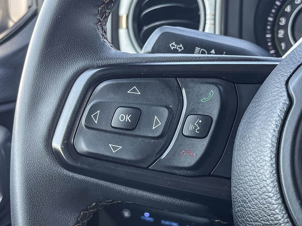 Used 2024 Jeep Wrangler Unlimited image 20