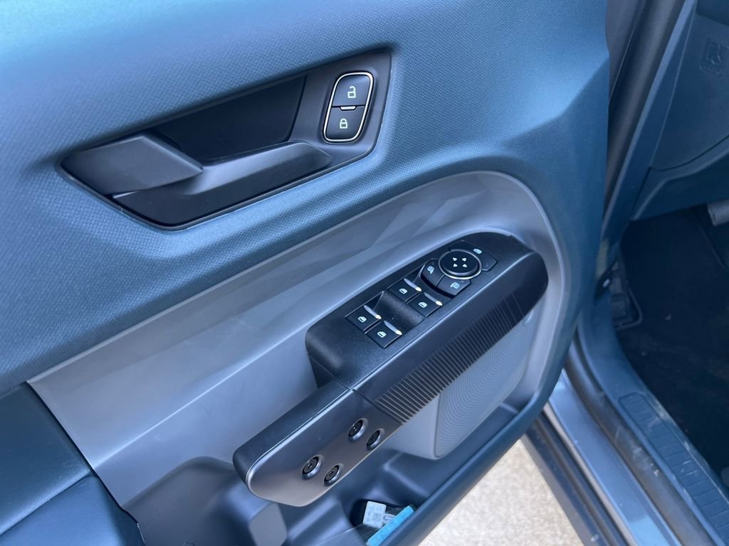 New 2025 Ford Maverick XLT w/ XLT Luxury Package image 12