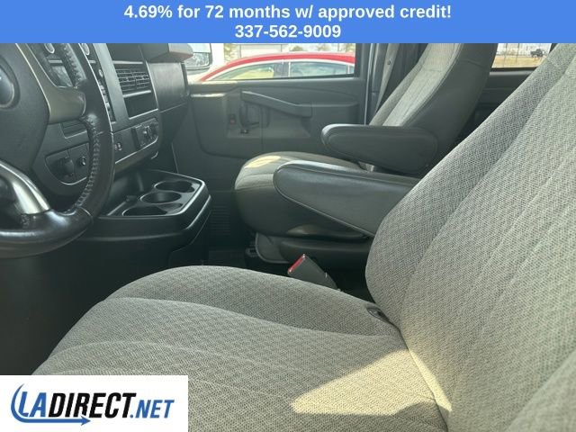 Used 2017 Chevrolet Express 3500 LT w/ LT Preferred Equipment Group image 9