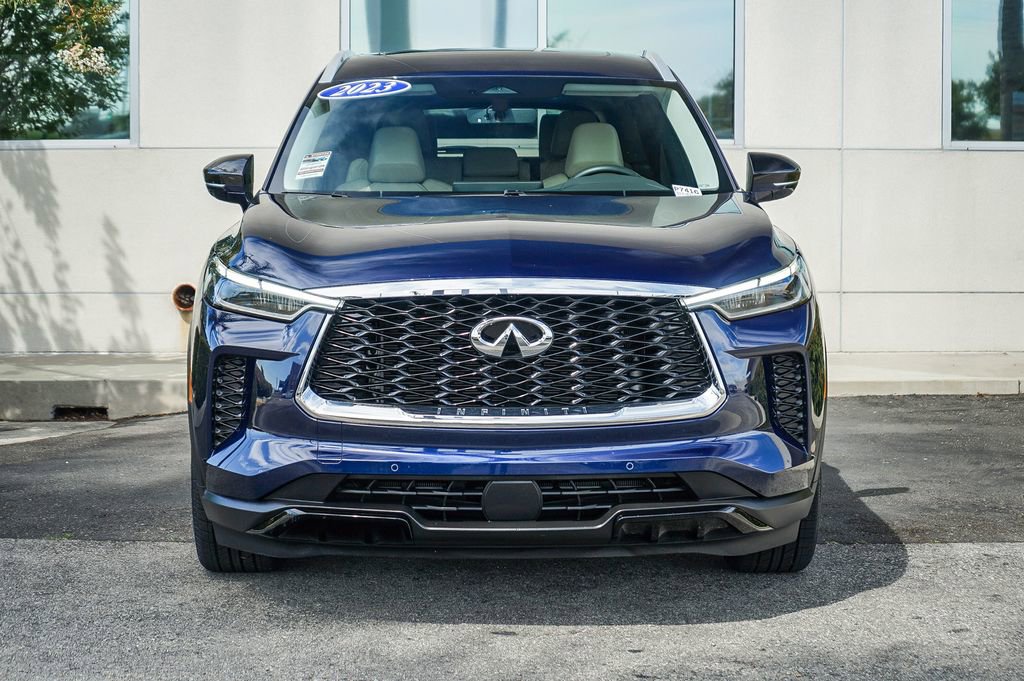 Certified 2023 INFINITI QX60 Luxe w/ Cargo Package image 2