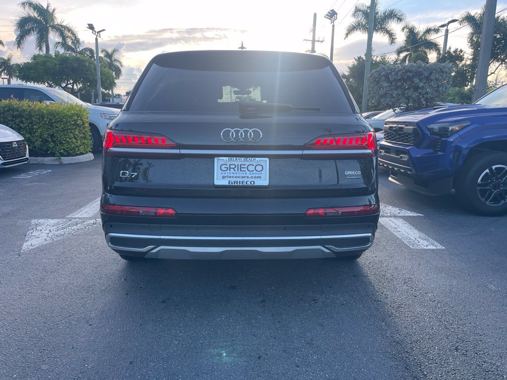 Used 2022 Audi Q7 2.0T Premium AWD/4WD image 4