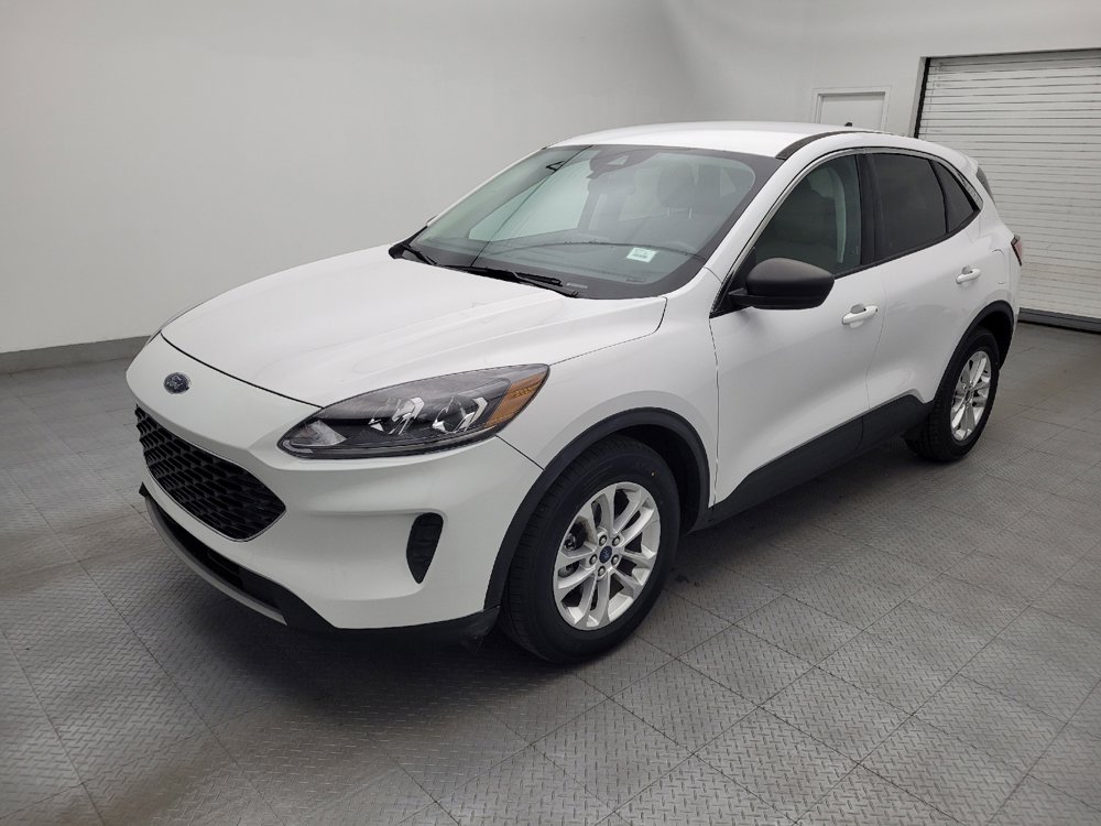 Used 2022 Ford Escape SE FWD image 2