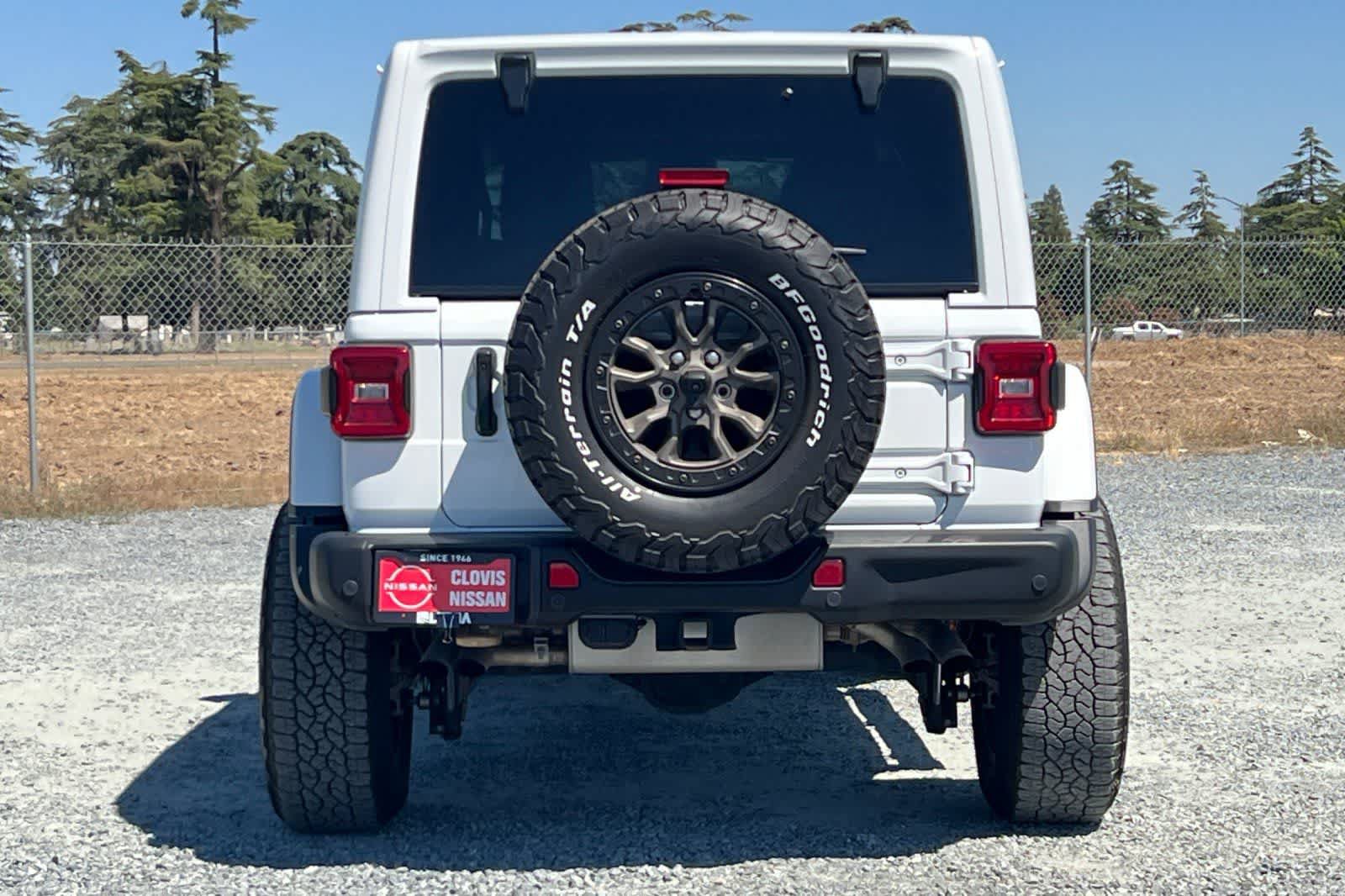 Used 2023 Jeep Wrangler Unlimited Rubicon 392 w/ Trailer Tow Package AWD/4WD image 8