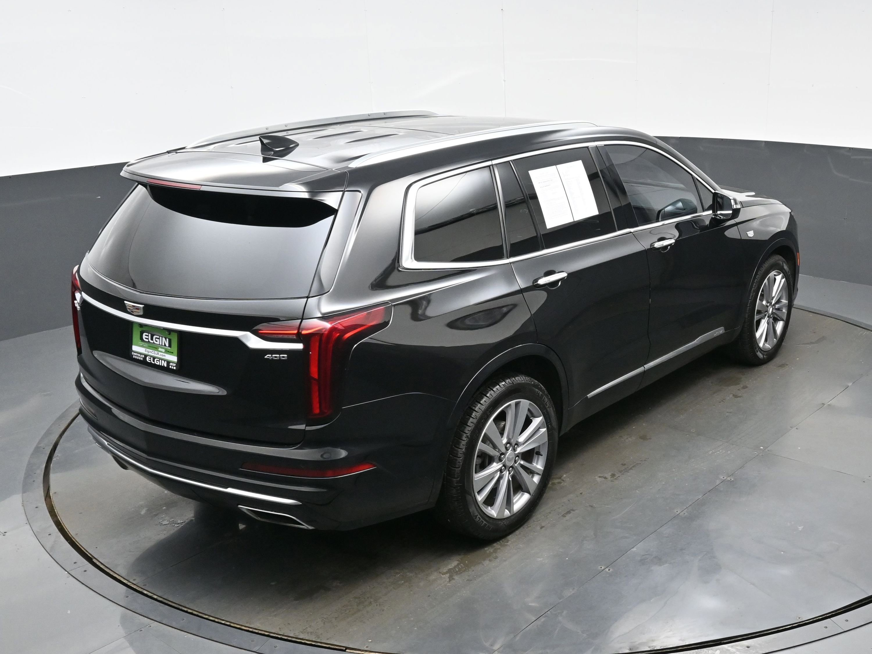 Used 2023 Cadillac XT6 Premium Luxury FWD image 38