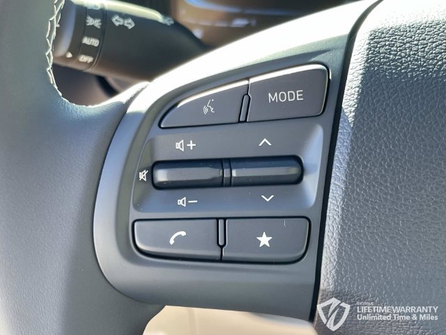 New 2026 Hyundai Venue SEL FWD image 34