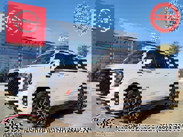 Used 2023 GMC Yukon XL AT4