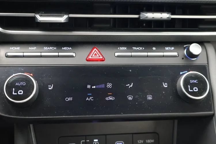 Used 2025 Hyundai Sonata SEL FWD image 32