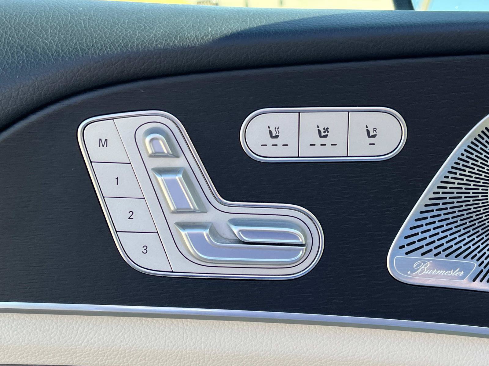 Certified 2023 Mercedes-Benz GLS 450 4MATIC image 33