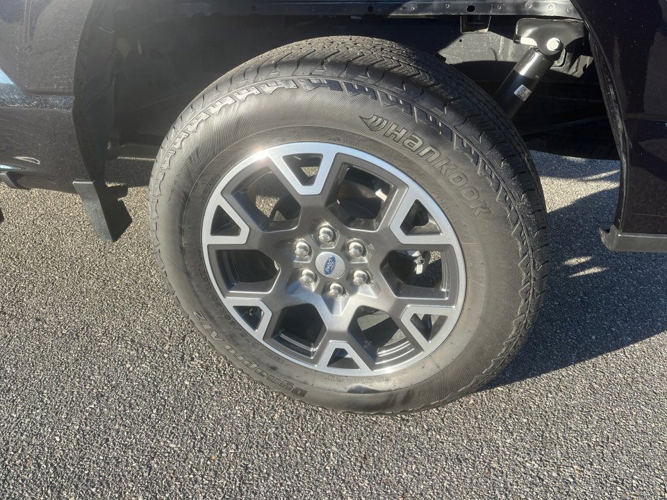 Used 2024 Ford F150 STX image 26