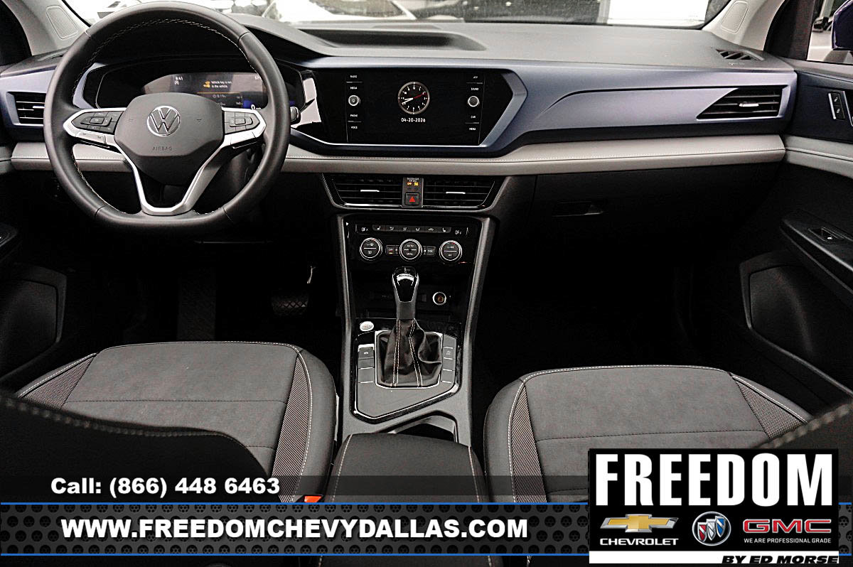 Used 2024 Volkswagen Taos SE FWD image 7