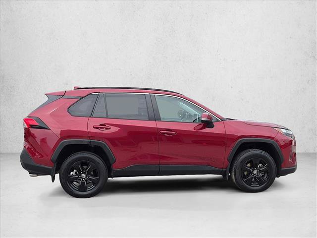 Used 2024 Toyota RAV4 XLE w/ Convenience Package FWD image 4