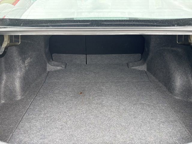 Used 2025 Toyota Corolla LE FWD image 28
